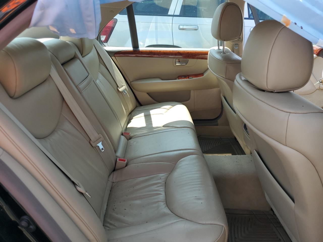 2001 Lexus Ls 430 VIN: JTHBN30FX10043261 Lot: 59236625