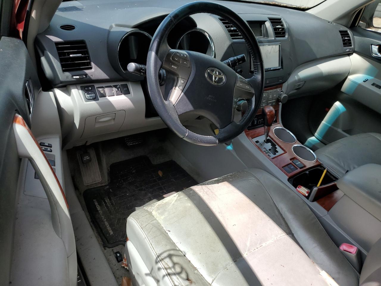 2009 Toyota Highlander Limited VIN: JTEDS42A092090028 Lot: 64477684