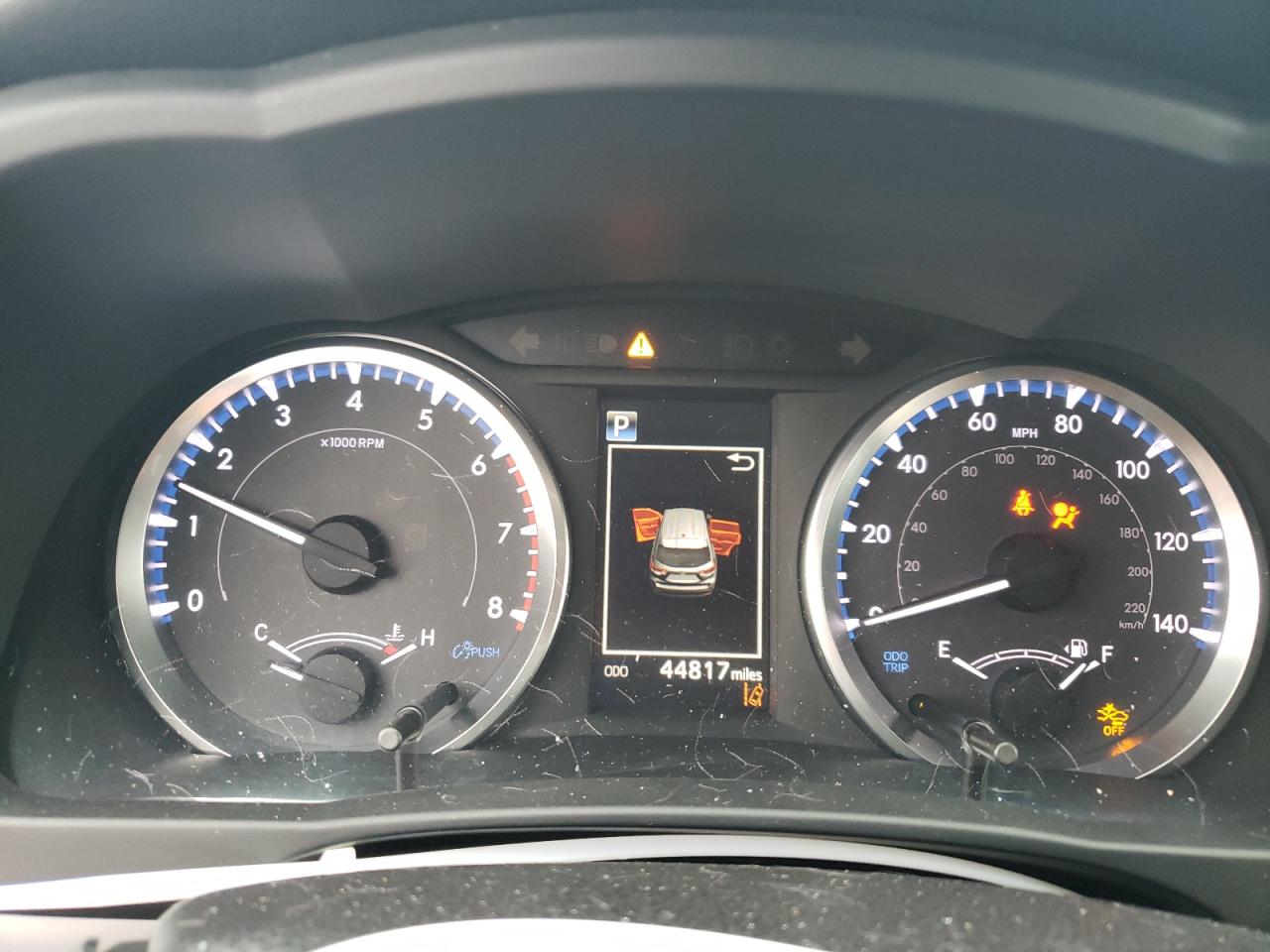 2019 Toyota Highlander Le VIN: 5TDZARFHXKS058803 Lot: 63292644