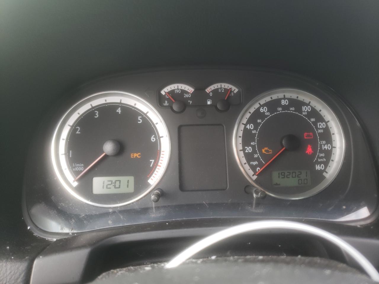 2004 Volkswagen Jetta Gl VIN: 3VWRK69M94M005773 Lot: 61984244