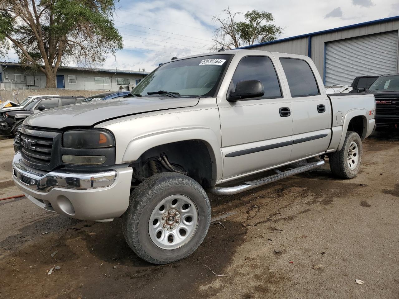 2004 GMC New Sierra K1500 VIN: 2GTEK13T141374669 Lot: 62638464