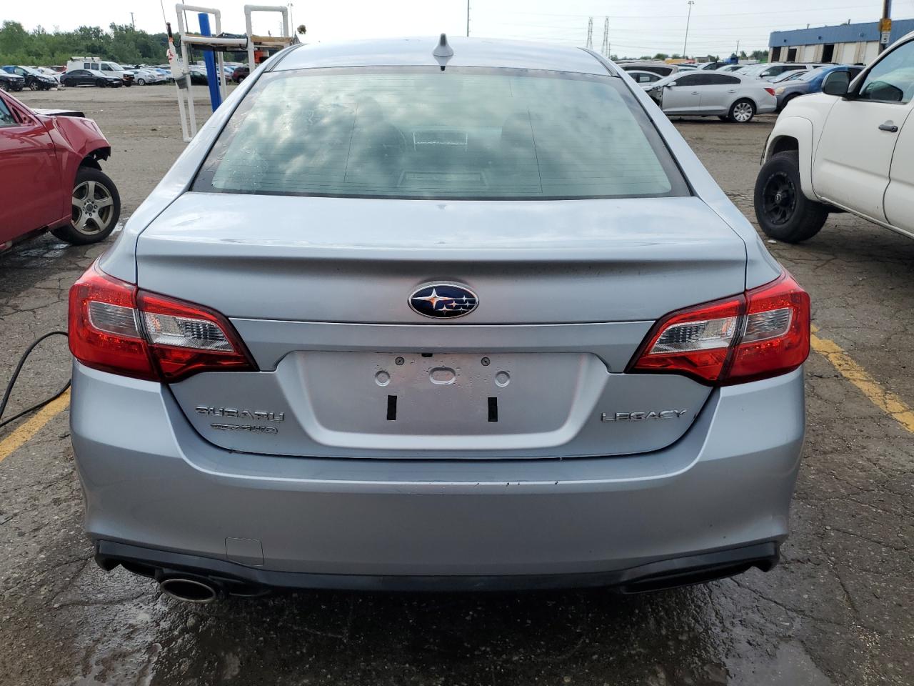 2018 Subaru Legacy 2.5I Premium VIN: 4S3BNAC6XJ3040473 Lot: 62657544