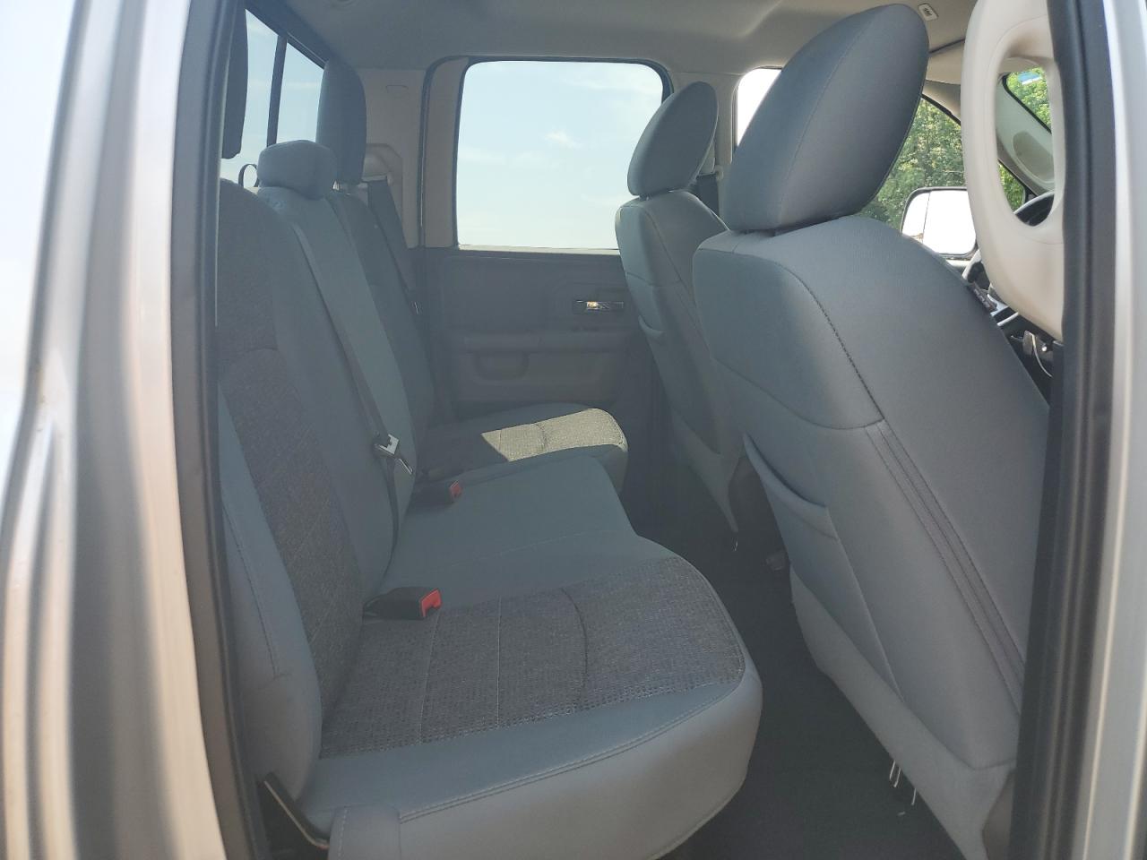 2017 Ram 1500 Slt VIN: 1C6RR7GT5HS750815 Lot: 63052084