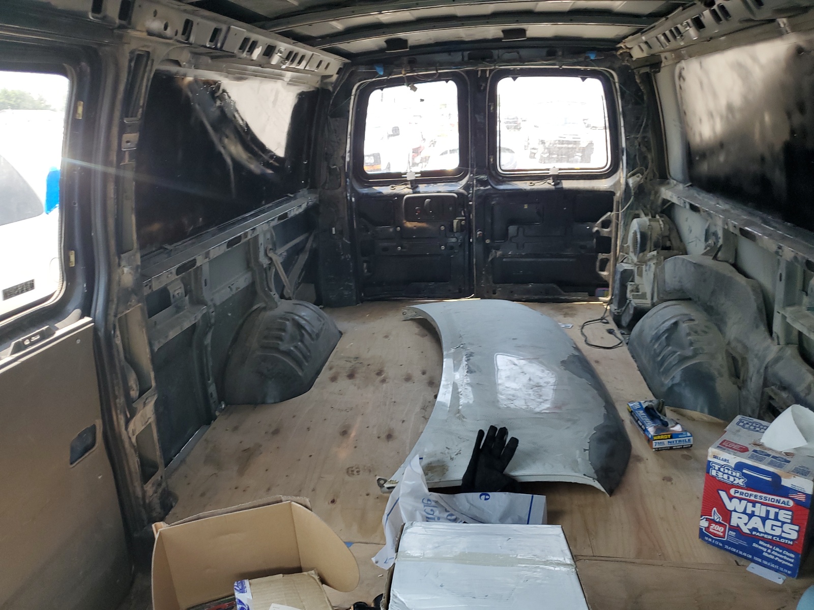 1GAHG39U451263754 2005 Chevrolet Express G3500