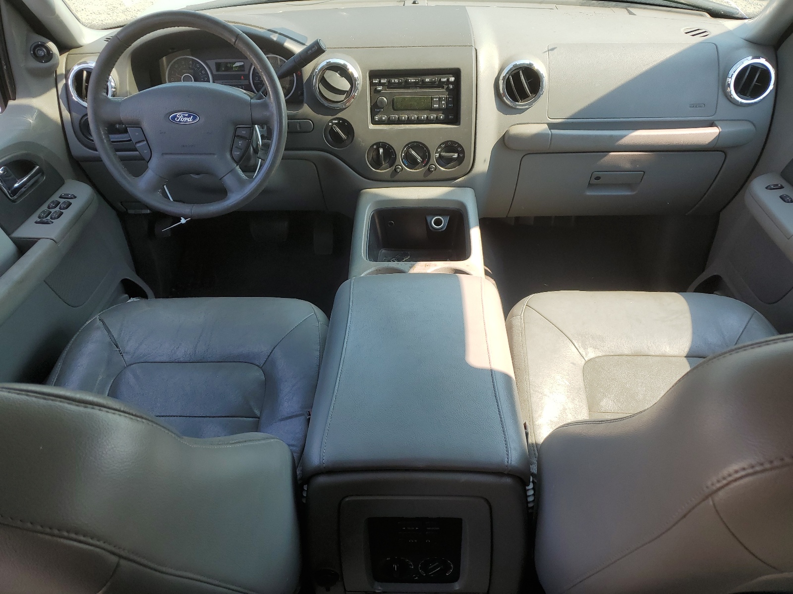 1FMPU165X5LA34086 2005 Ford Expedition Xlt