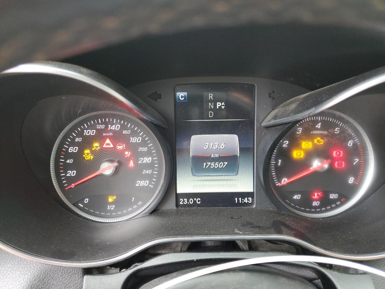 2017 Mercedes-Benz C 300 4Matic VIN: 55SWF4KB4HU207002 Lot: 62693084