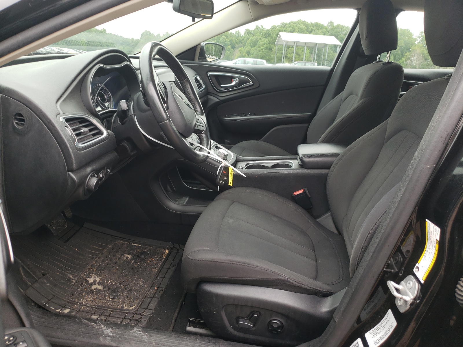 1C3CCCAB8GN149411 2016 Chrysler 200 Limited