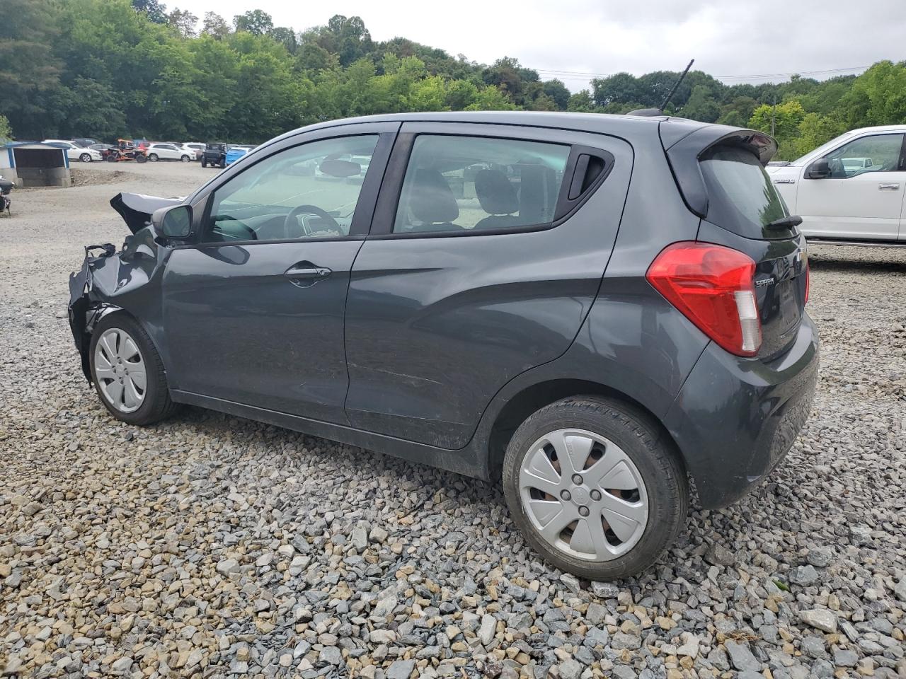 VIN KL8CB6SA7JC451533 2018 CHEVROLET SPARK no.2