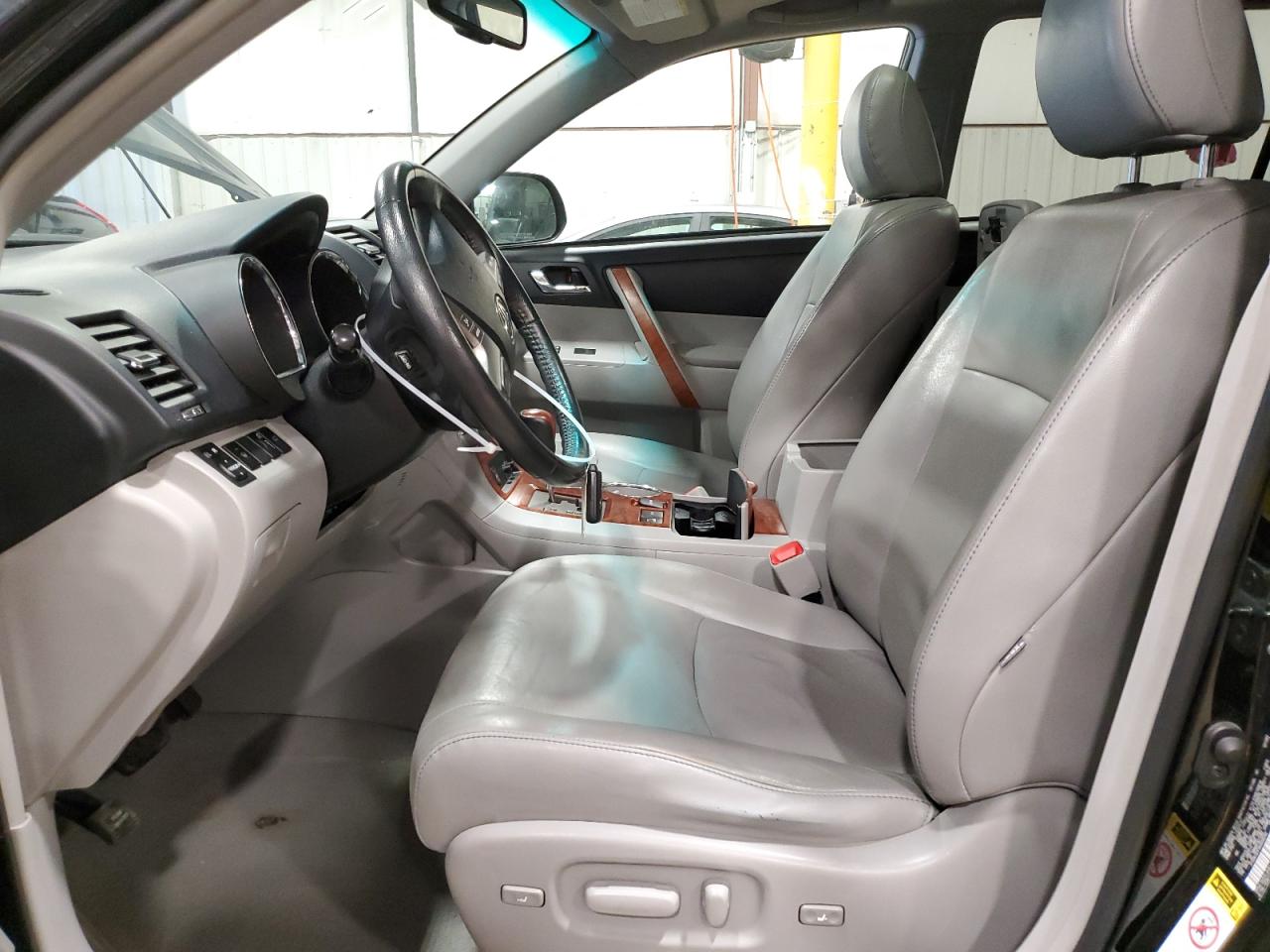 2010 Toyota Highlander Limited VIN: 5TDDK3EH1AS008246 Lot: 63977014