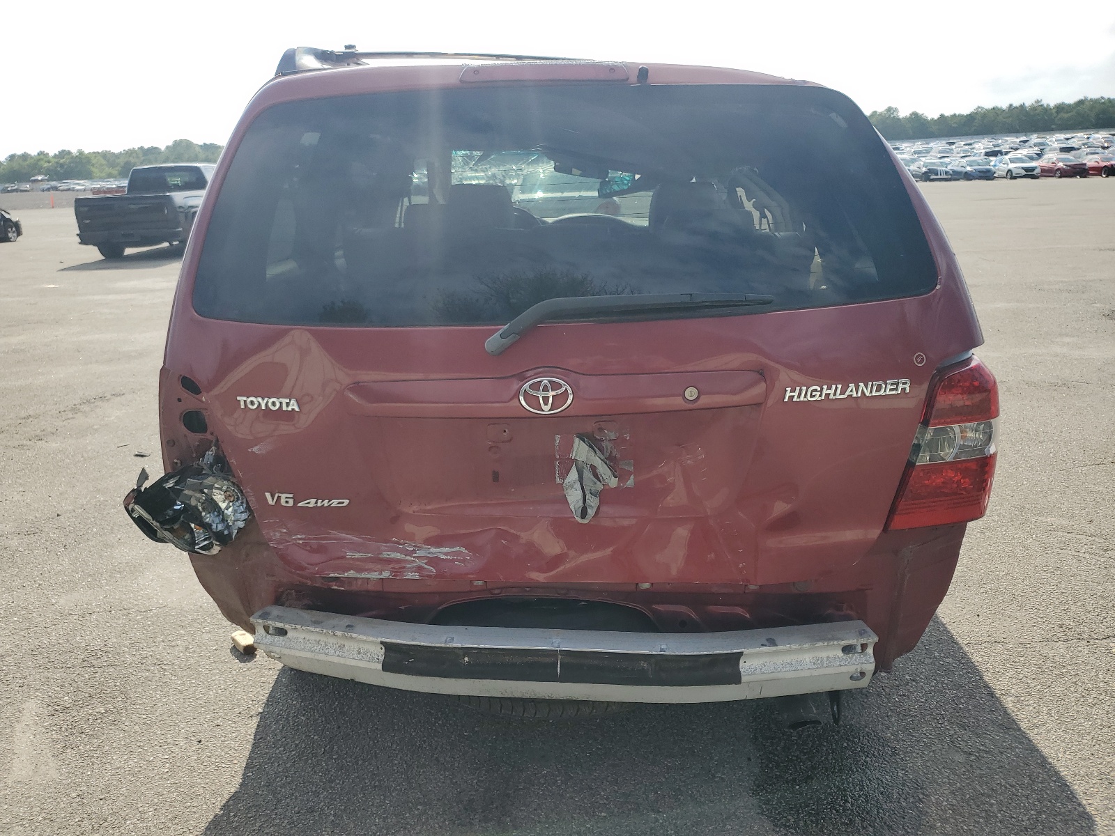 JTEEP21A050109548 2005 Toyota Highlander Limited