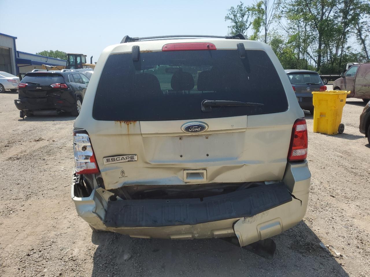 2010 Ford Escape Xlt VIN: 1FMCU0D78AKC68773 Lot: 62899174