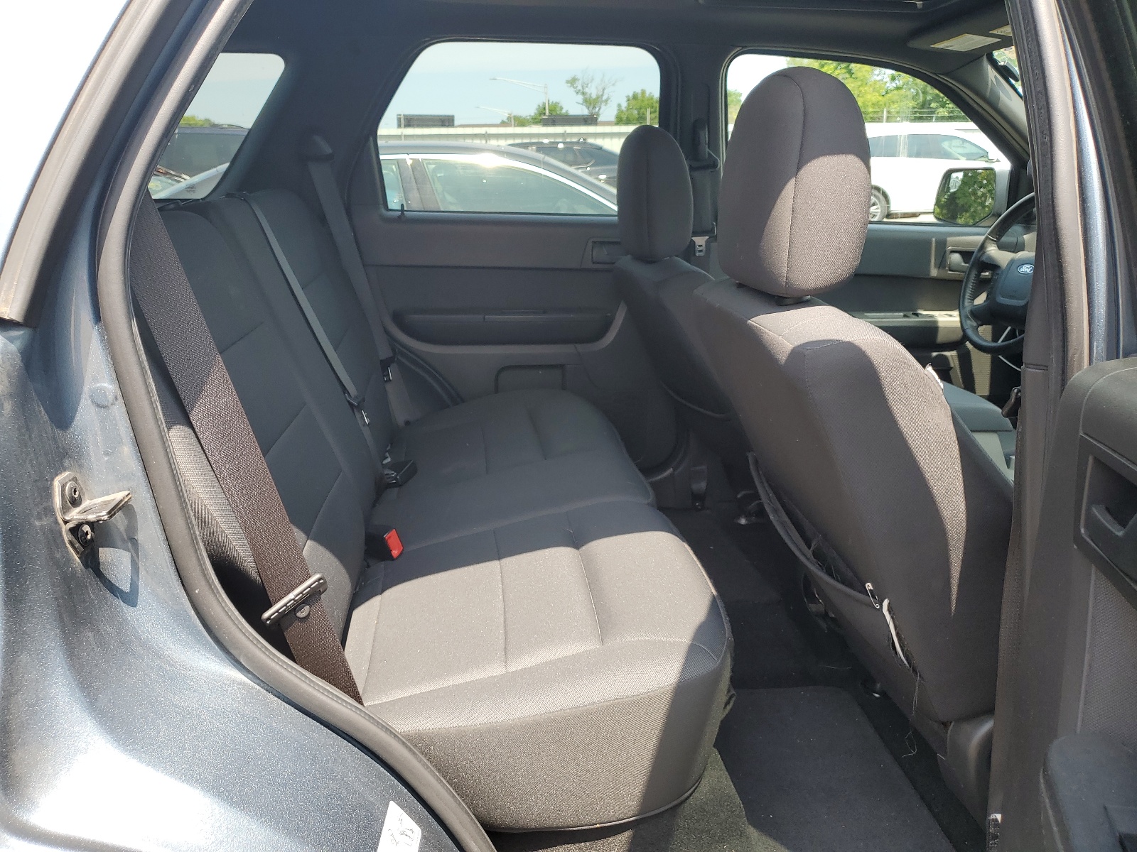 1FMCU9D71BKA90498 2011 Ford Escape Xlt