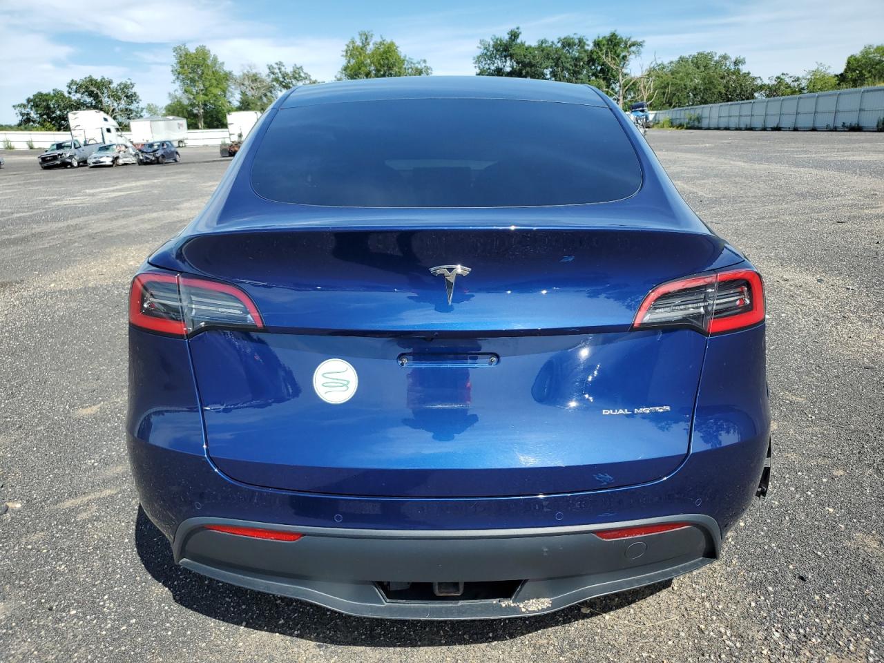 5YJYGDEE0MF077498 2021 Tesla Model Y