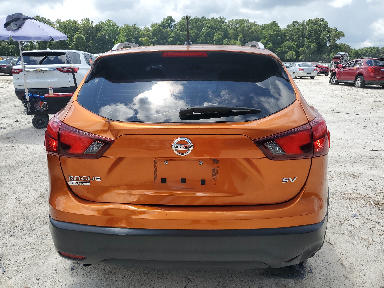 JN1BJ1CP2HW006396 2017 Nissan Rogue Sport S