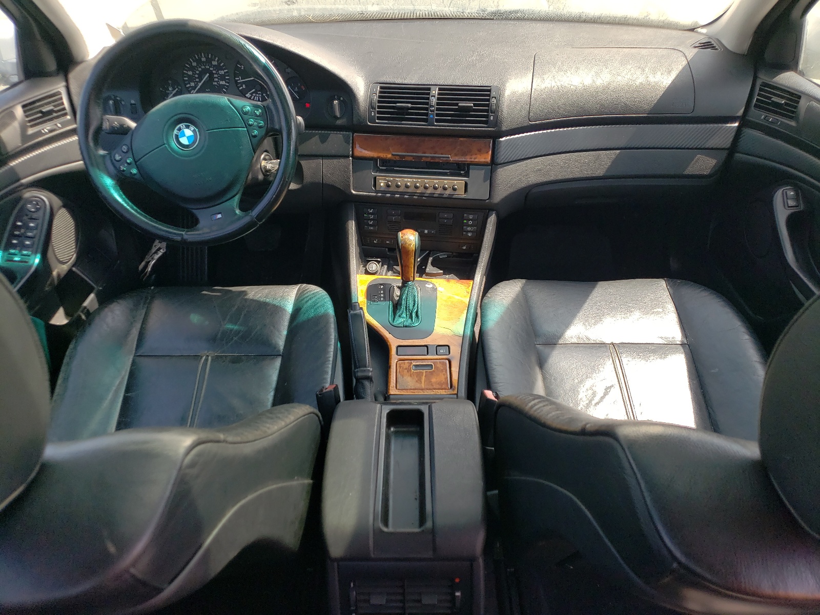 WBADM6342YGU14324 2000 BMW 528 I Automatic