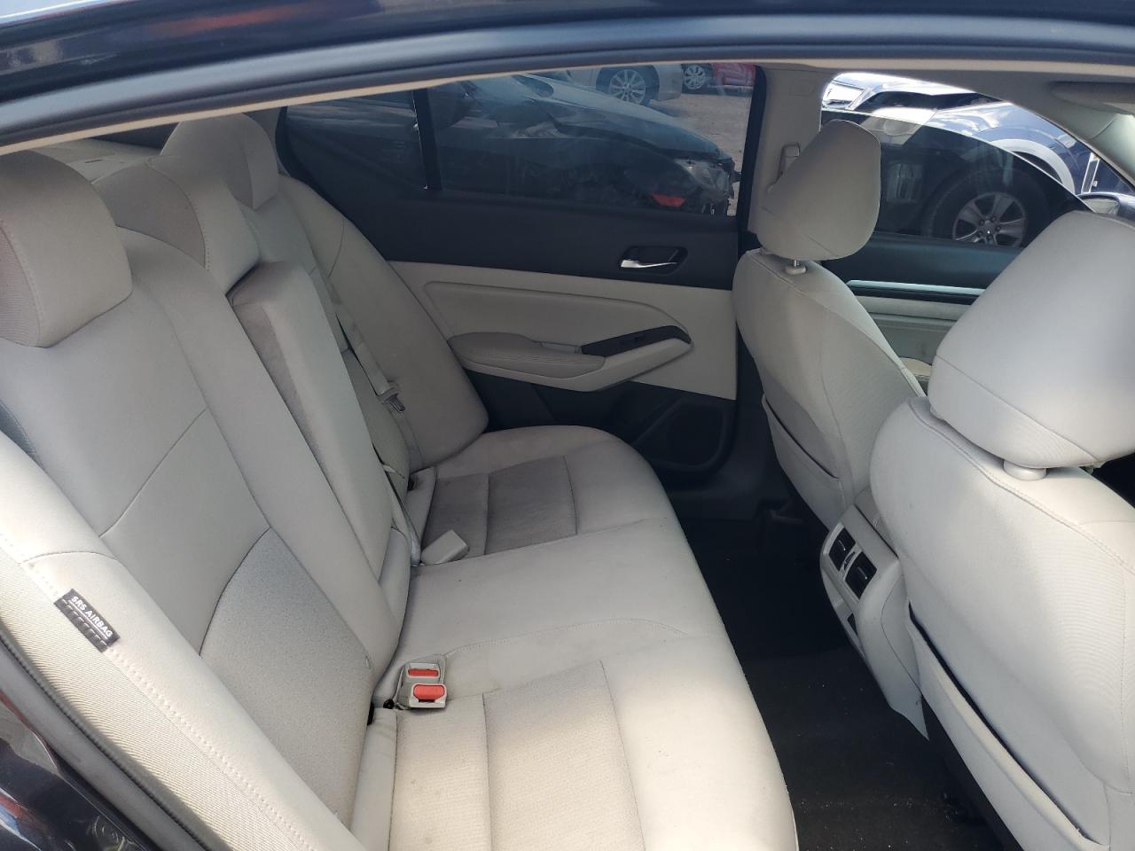 1N4BL4DV6KC117876 2019 Nissan Altima Sv