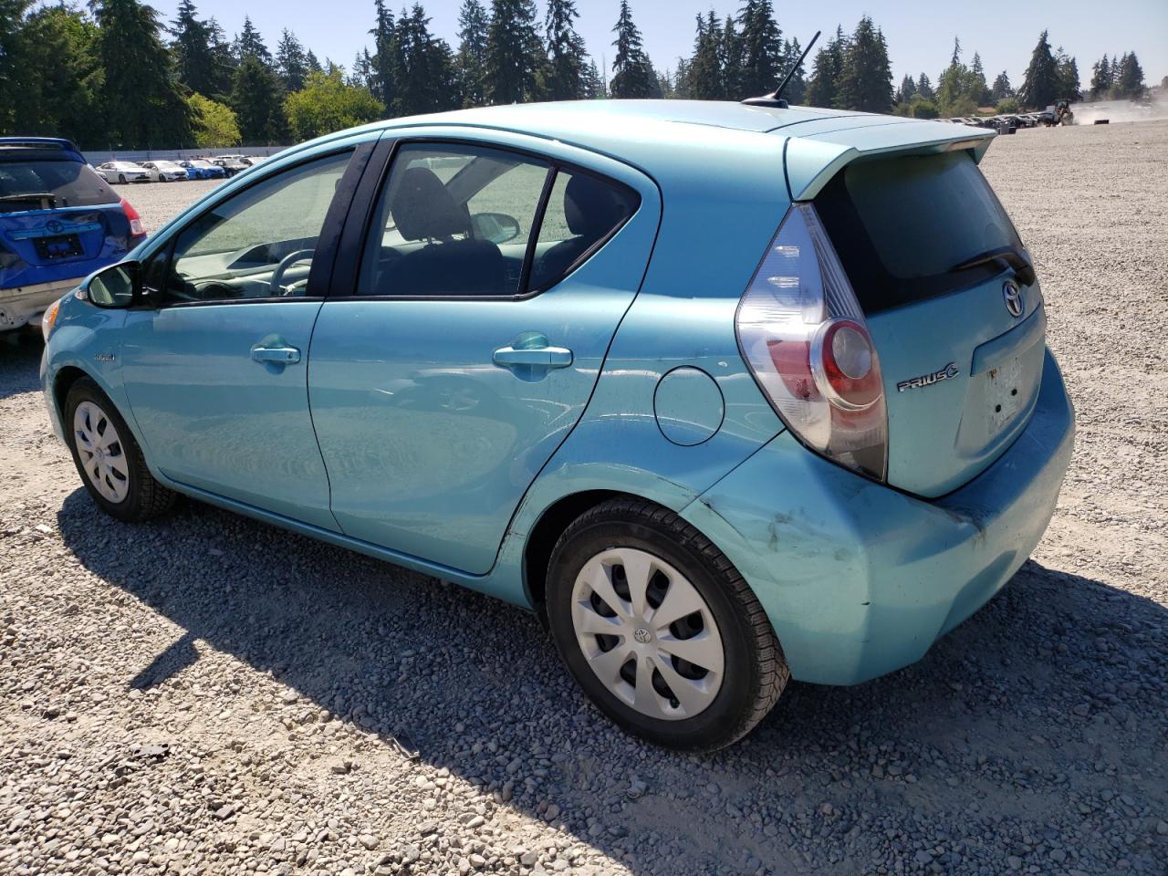 VIN JTDKDTB36E1062428 2014 TOYOTA PRIUS no.2