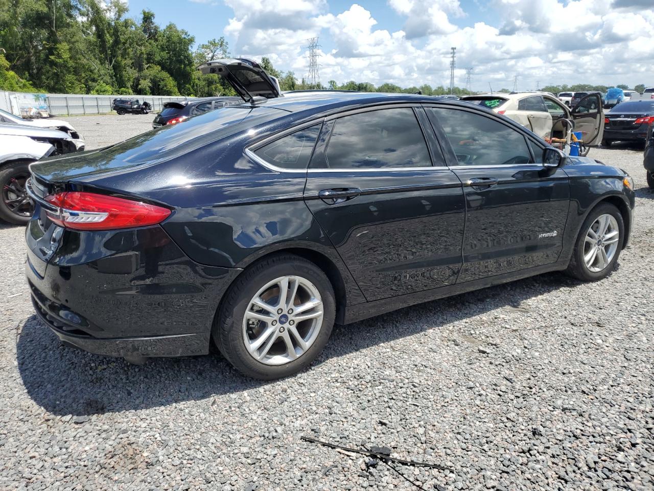 2018 Ford Fusion Se Hybrid VIN: 3FA6P0LU4JR253625 Lot: 63830514