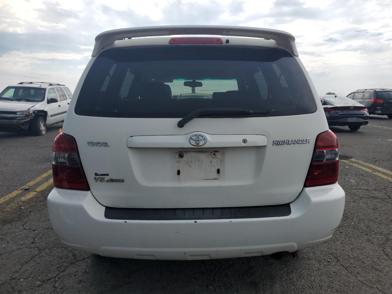 JTEEP21A050083663 2005 Toyota Highlander Limited