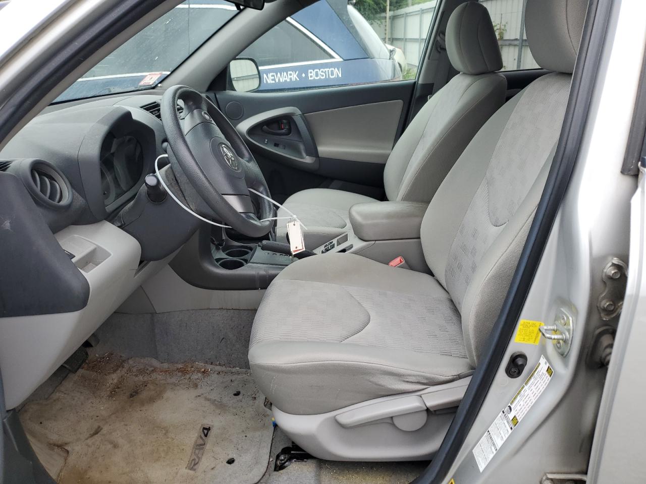 2011 Toyota Rav4 VIN: 2T3BF4DV0BW147129 Lot: 62692254