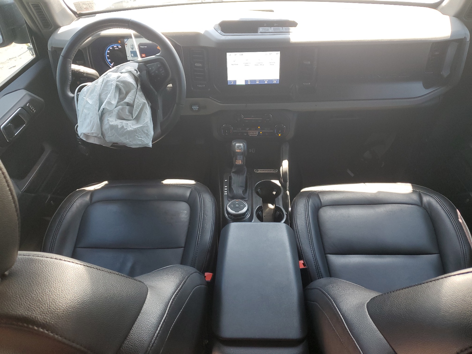 1FMDE5BH9NLB56932 2022 Ford Bronco Base