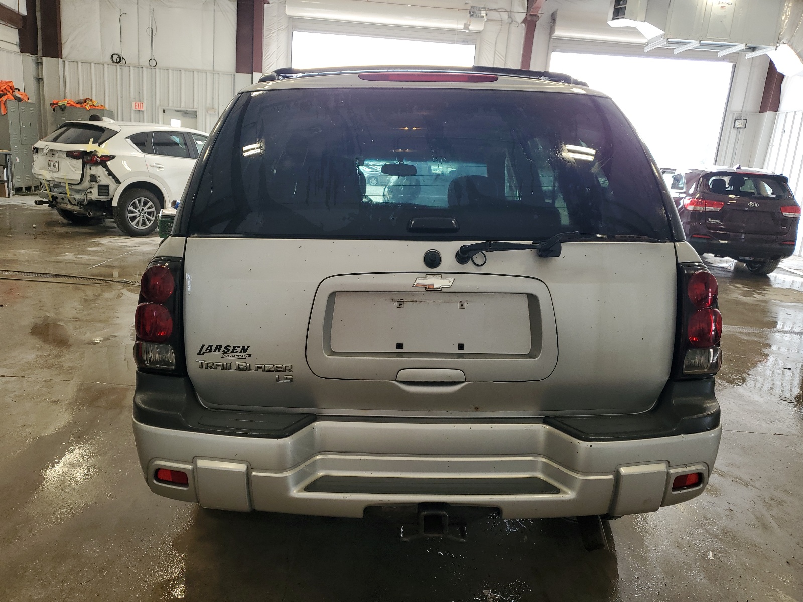 1GNDT13S052221953 2005 Chevrolet Trailblazer Ls