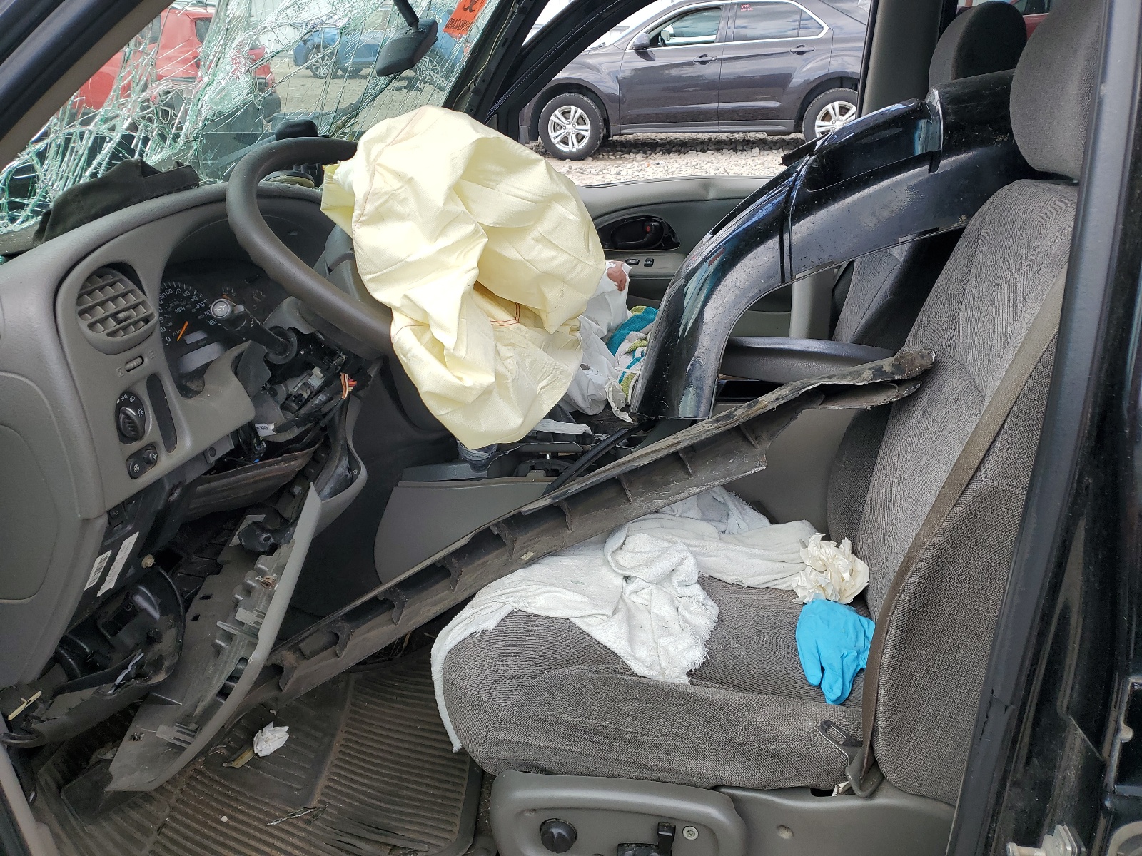 1GNDT13S842381481 2004 Chevrolet Trailblazer Ls