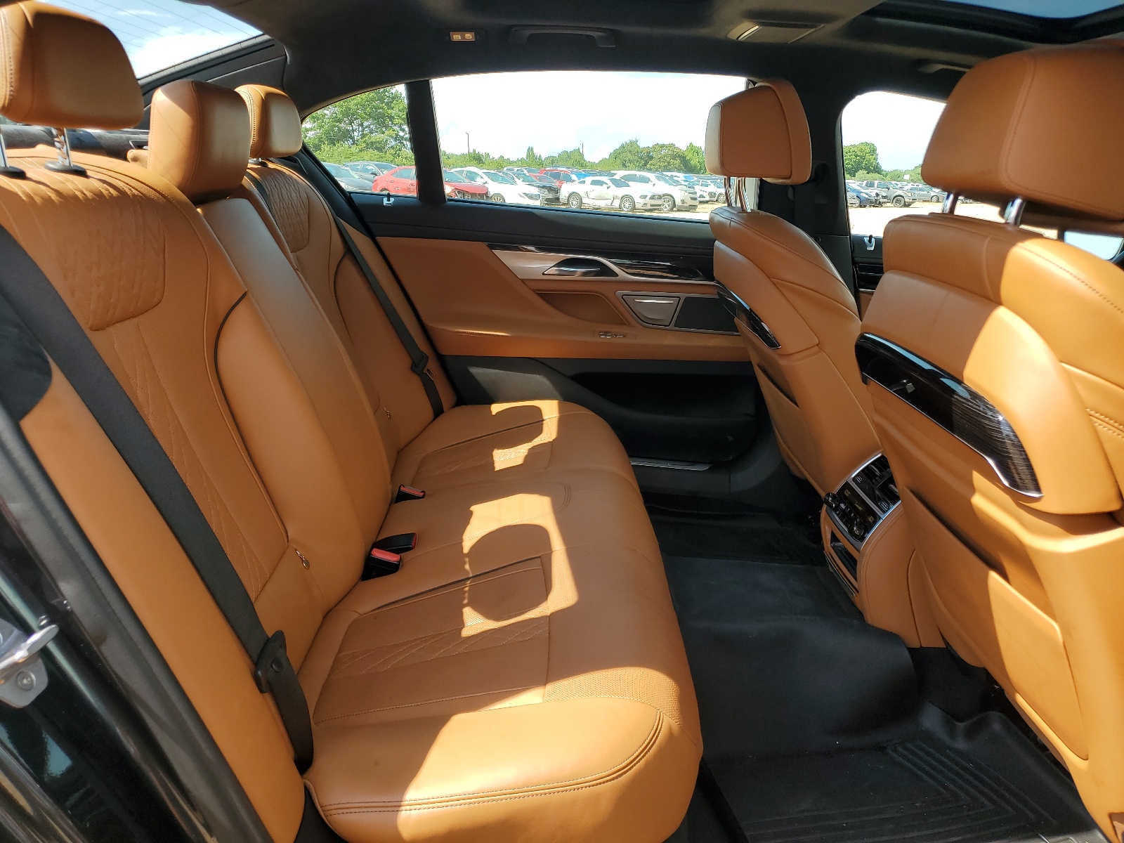 WBA7F0C58JGM22804 2018 BMW 750 I