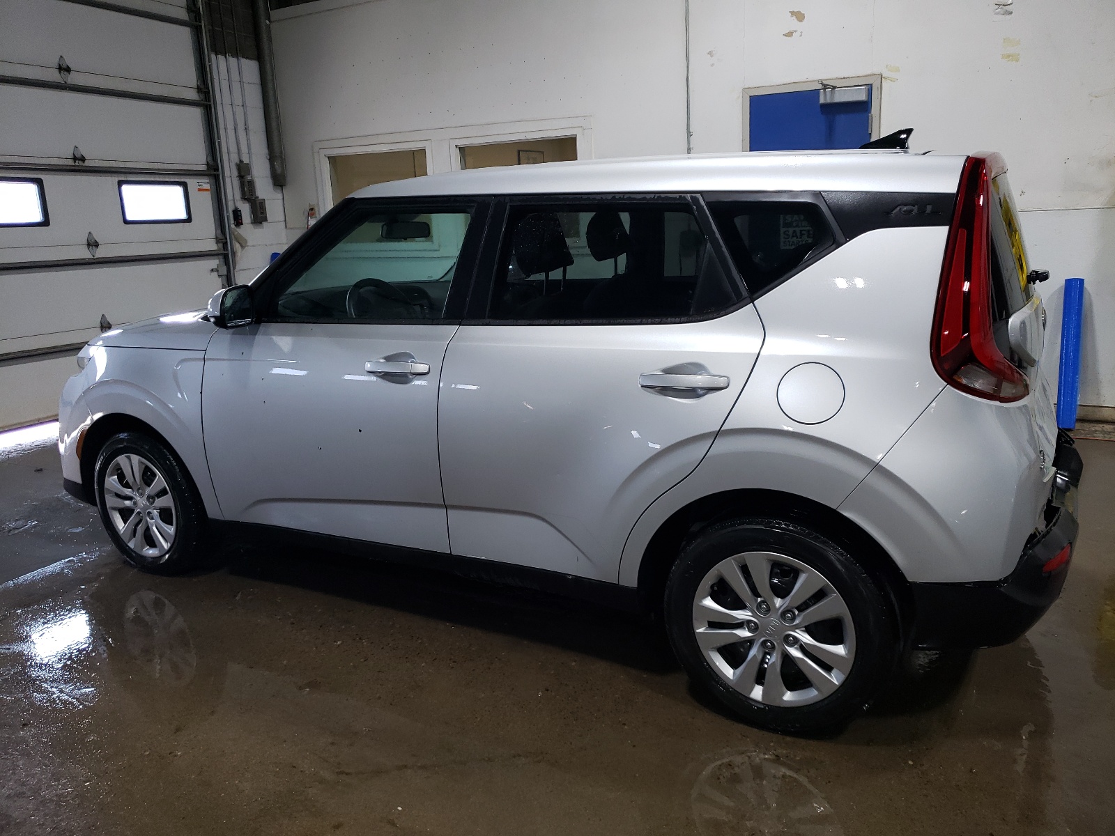 2020 Kia Soul Lx vin: KNDJ23AU9L7722970