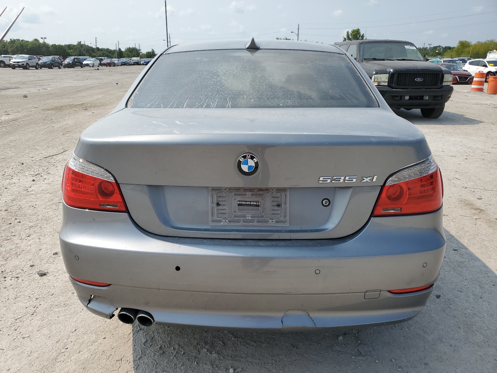 WBANV93508CZ65404 2008 BMW 535 Xi