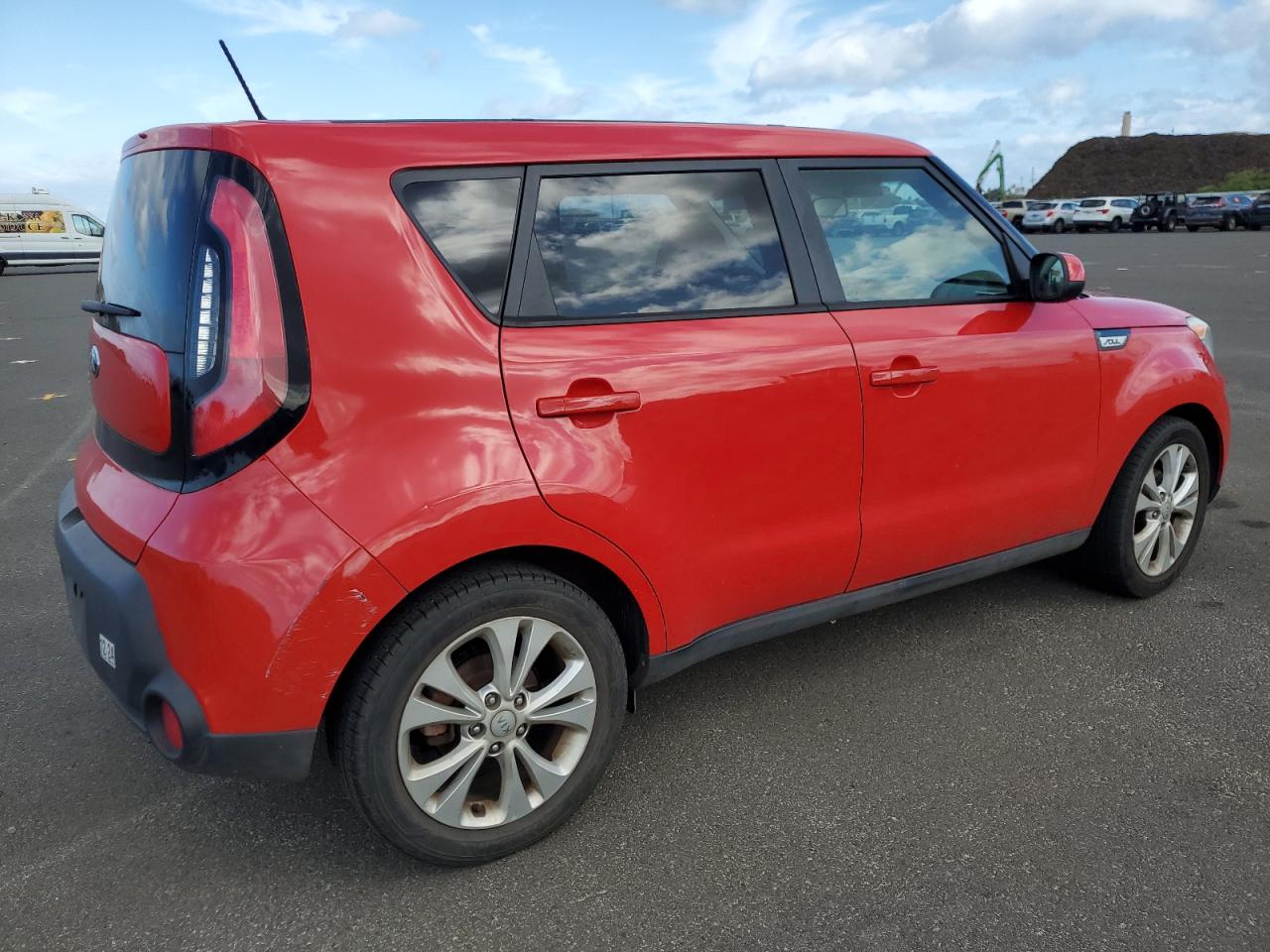 2015 Kia Soul + VIN: KNDJP3A52F7755064 Lot: 61982814