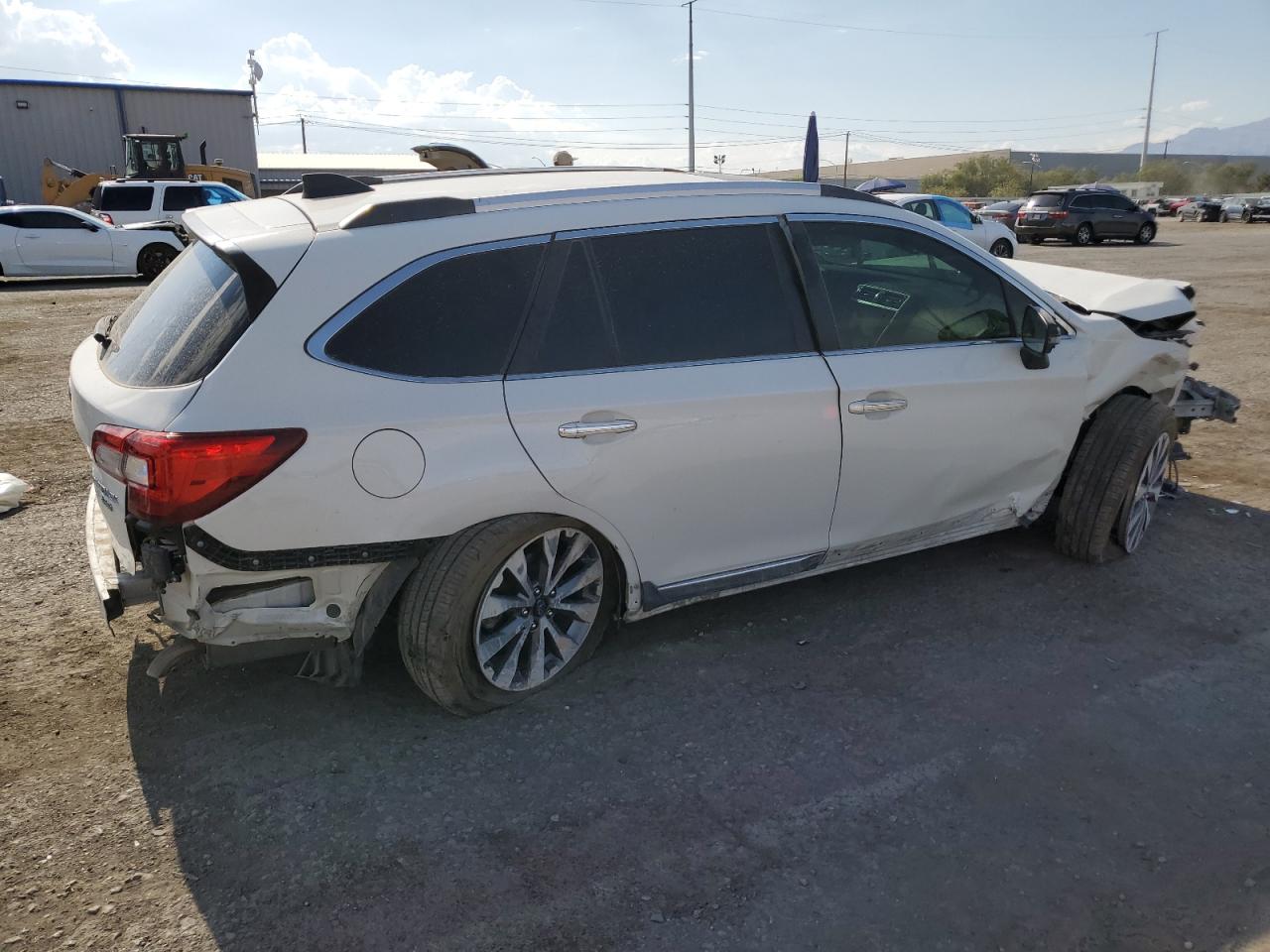 VIN 4S4BSETC1J3222175 2018 SUBARU OUTBACK no.3