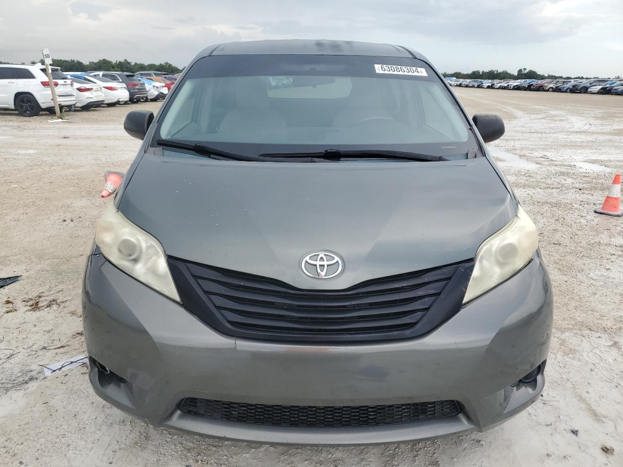 2013 Toyota Sienna VIN: 5TDZK3DC7DS360425 Lot: 63086304