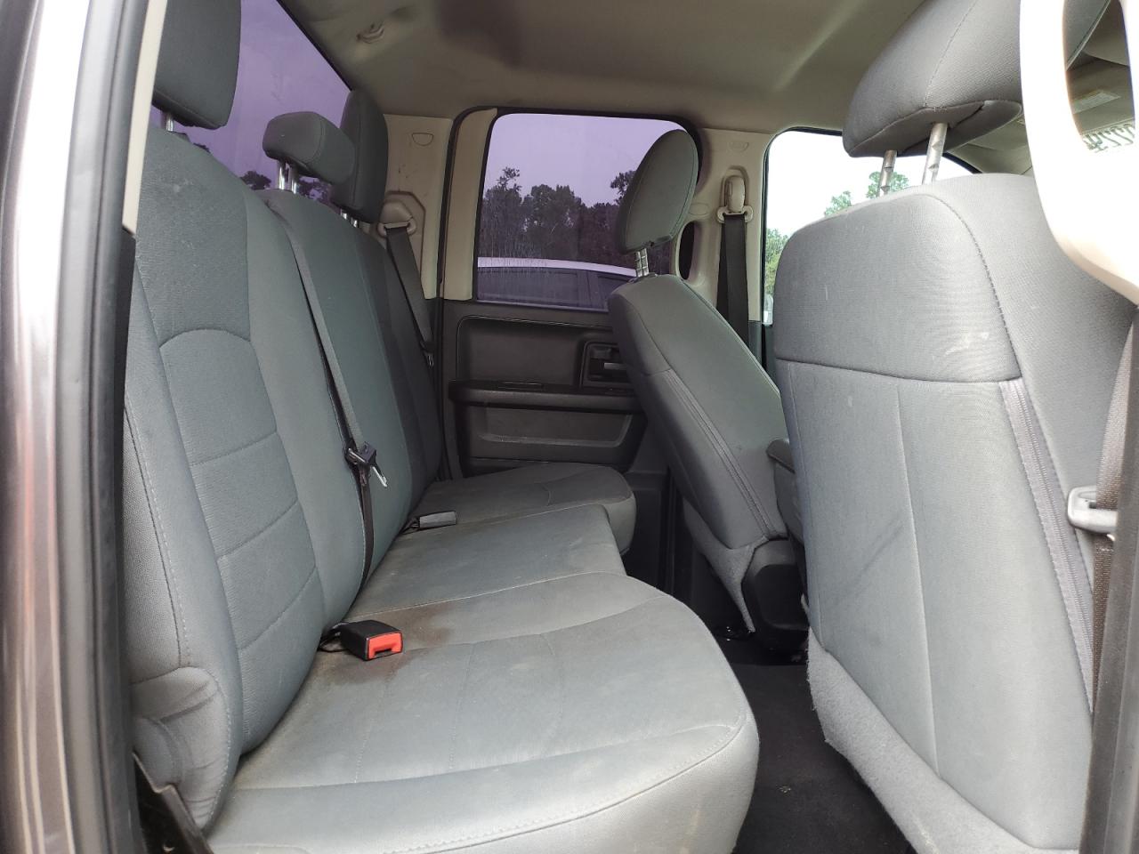 2018 Ram 1500 St VIN: 1C6RR6FG5JS325616 Lot: 62292294