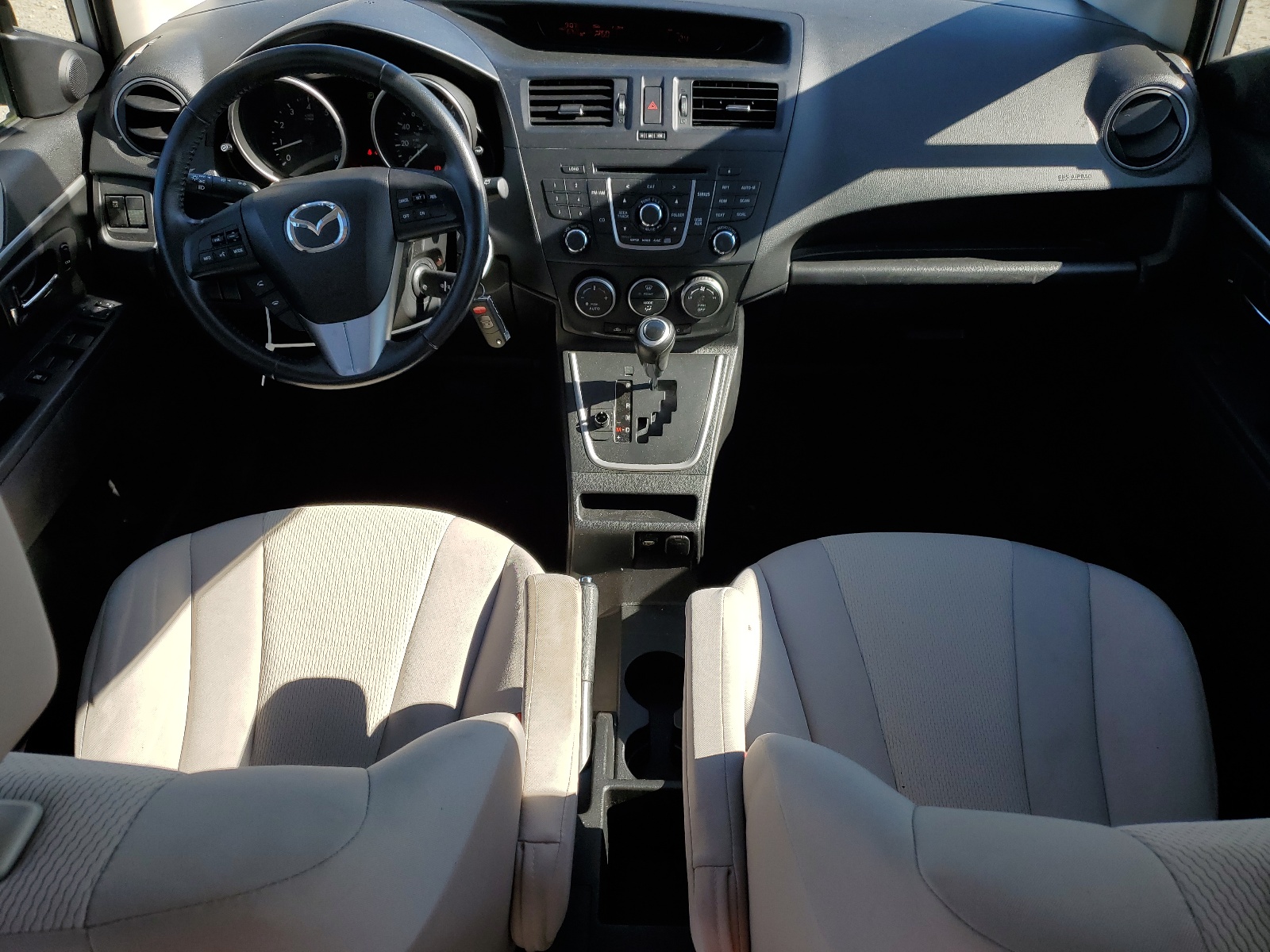 JM1CW2CL1D0148743 2013 Mazda 5