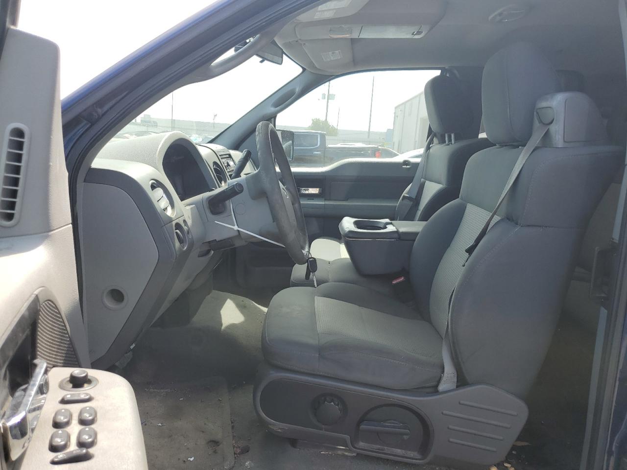 2007 Ford F150 VIN: 1FTPX14V67FA57963 Lot: 64300824