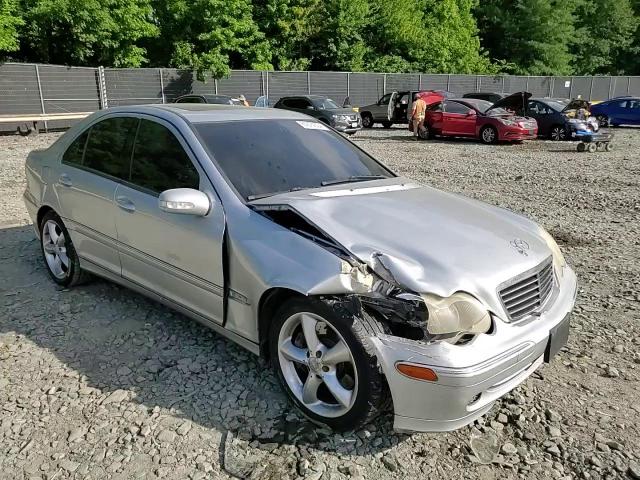 2004 Mercedes-Benz C 230K Sport Sedan VIN: WDBRF40J84A605873 Lot: 61674504