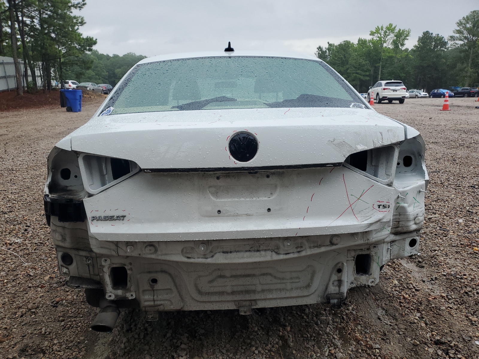 1VWDT7A35HC085306 2017 Volkswagen Passat R-Line