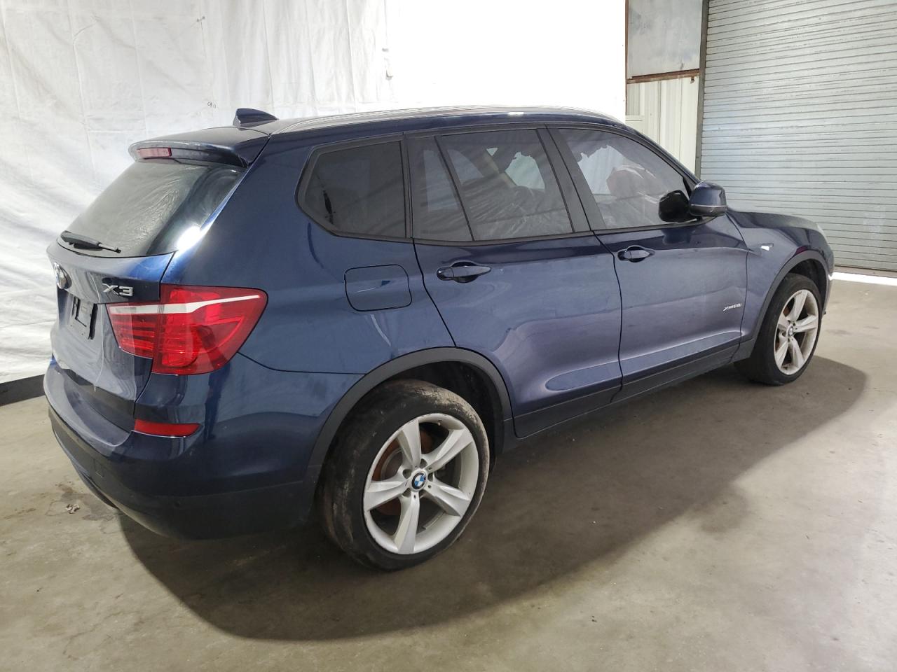 VIN 5UXWX9C31H0W78458 2017 BMW X3 no.3