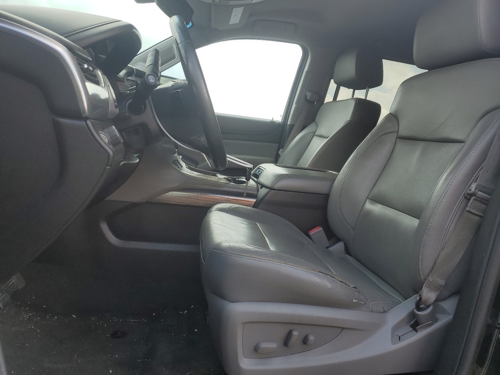 1GNSCBKC4FR212091 2015 Chevrolet Tahoe C1500 Lt