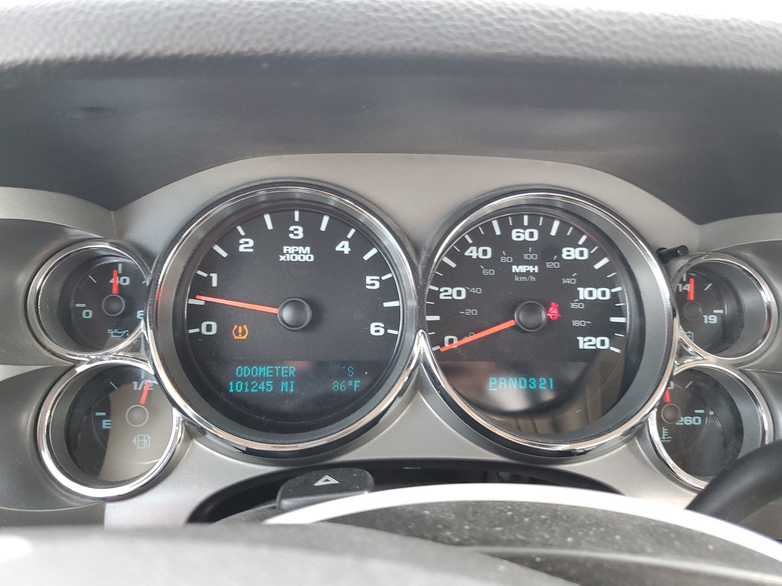 1GCNCSEA3BZ148779 2011 Chevrolet Silverado C1500 Lt