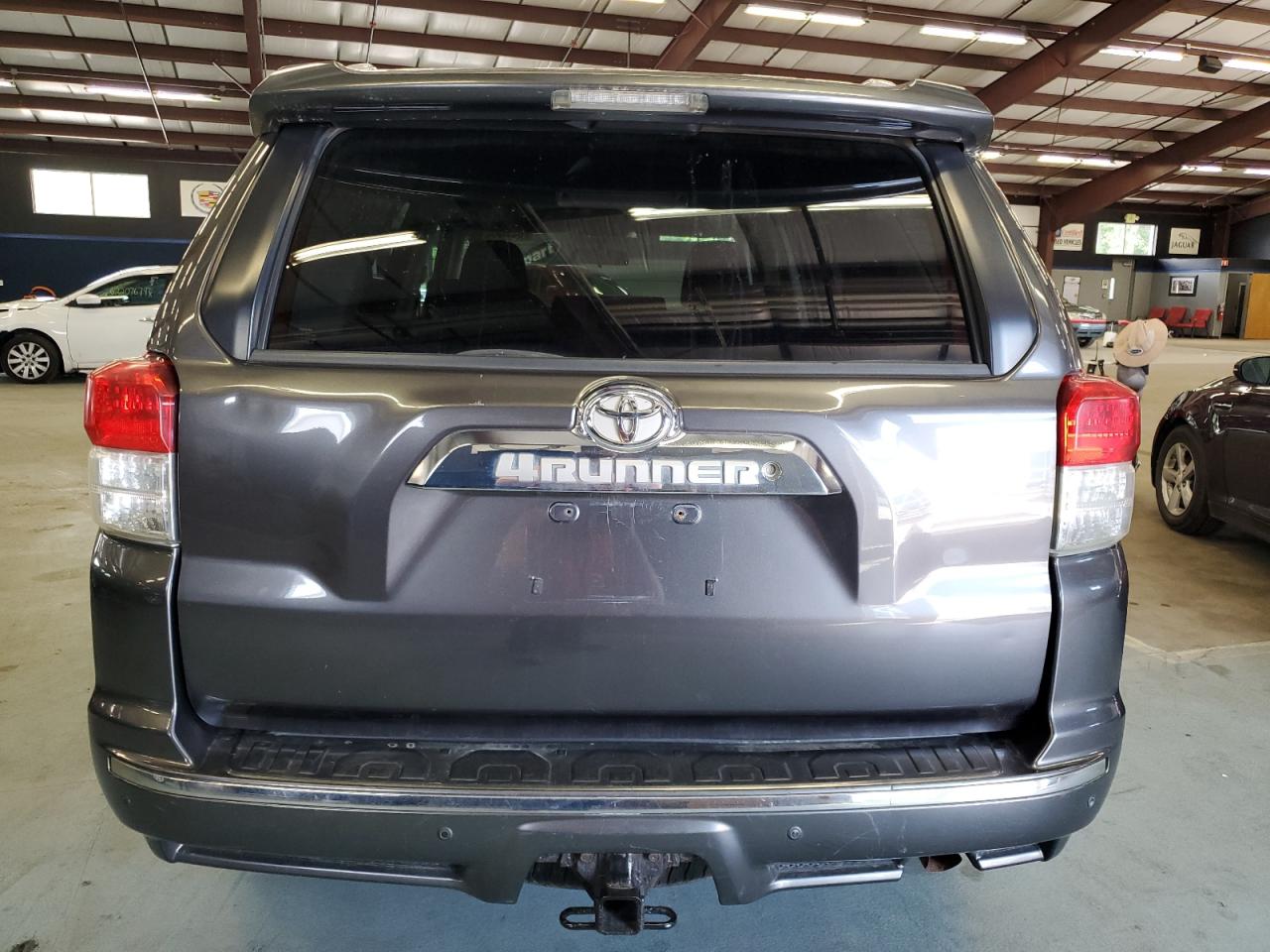 2010 Toyota 4Runner Sr5 VIN: JTEBU5JR4A5005712 Lot: 62958204