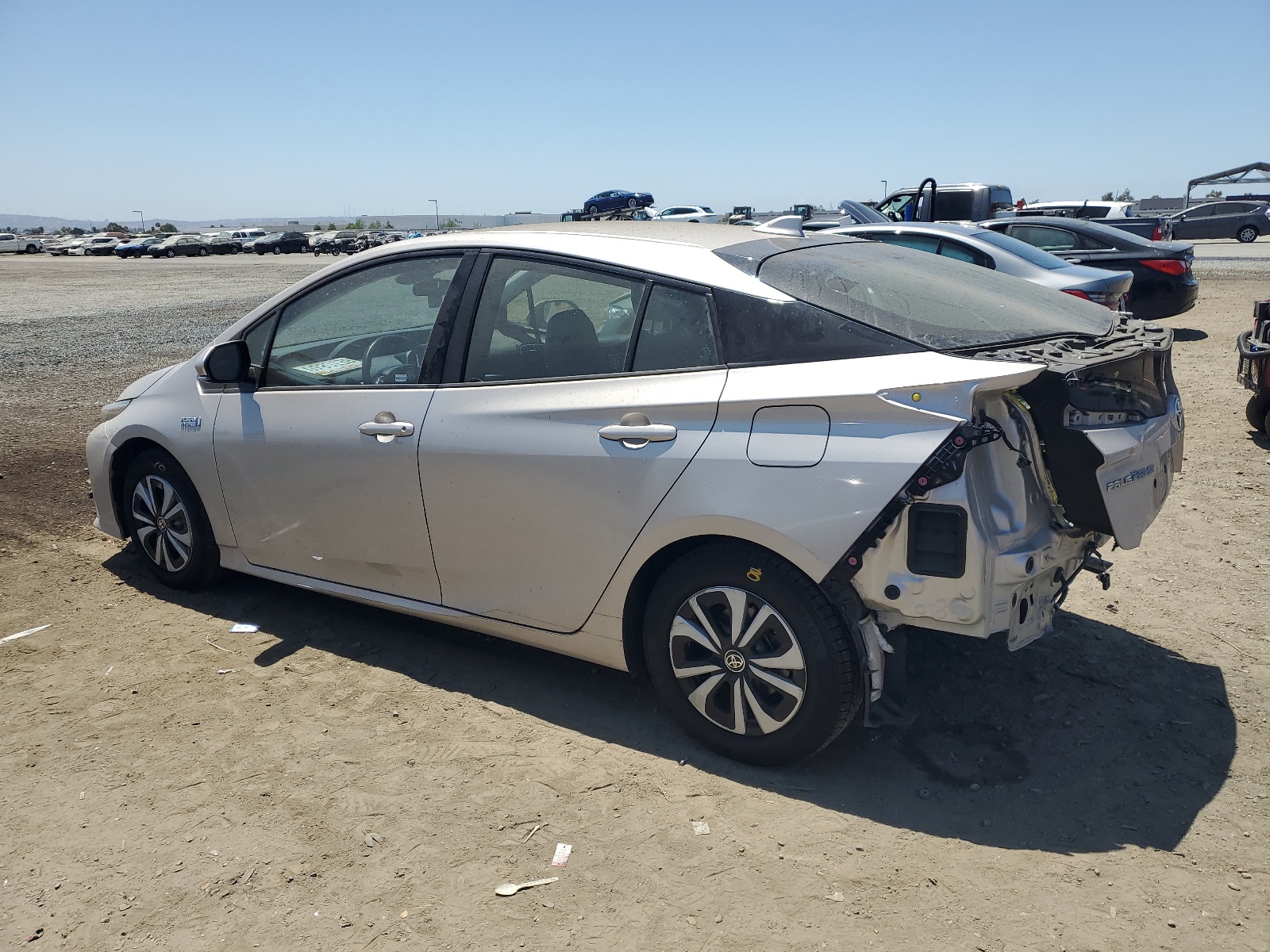 2018 Toyota Prius Prime vin: JTDKARFP0J3088238