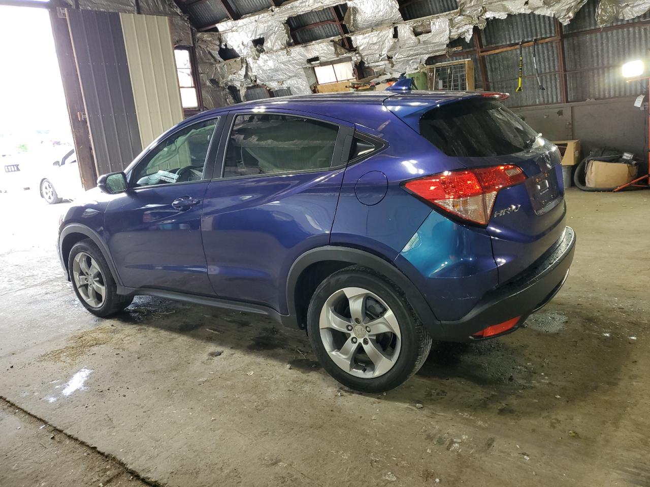 3CZRU6H53HM719275 2017 HONDA HR-V - Image 2