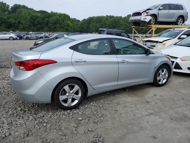  HYUNDAI ELANTRA 2013 Серебристый