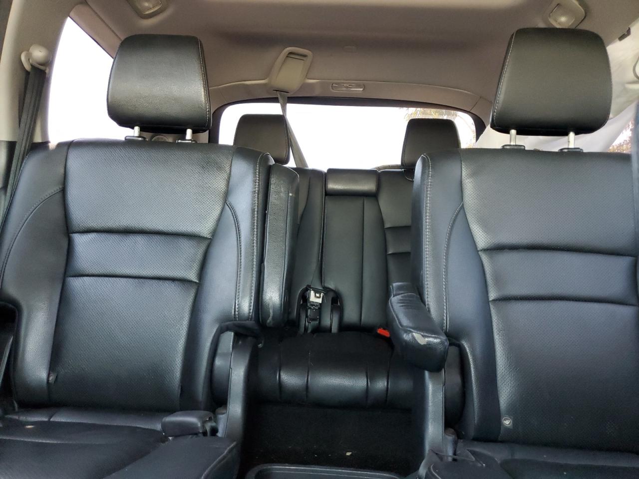 2017 Honda Pilot Elite VIN: 5FNYF6H01HB097750 Lot: 61827974