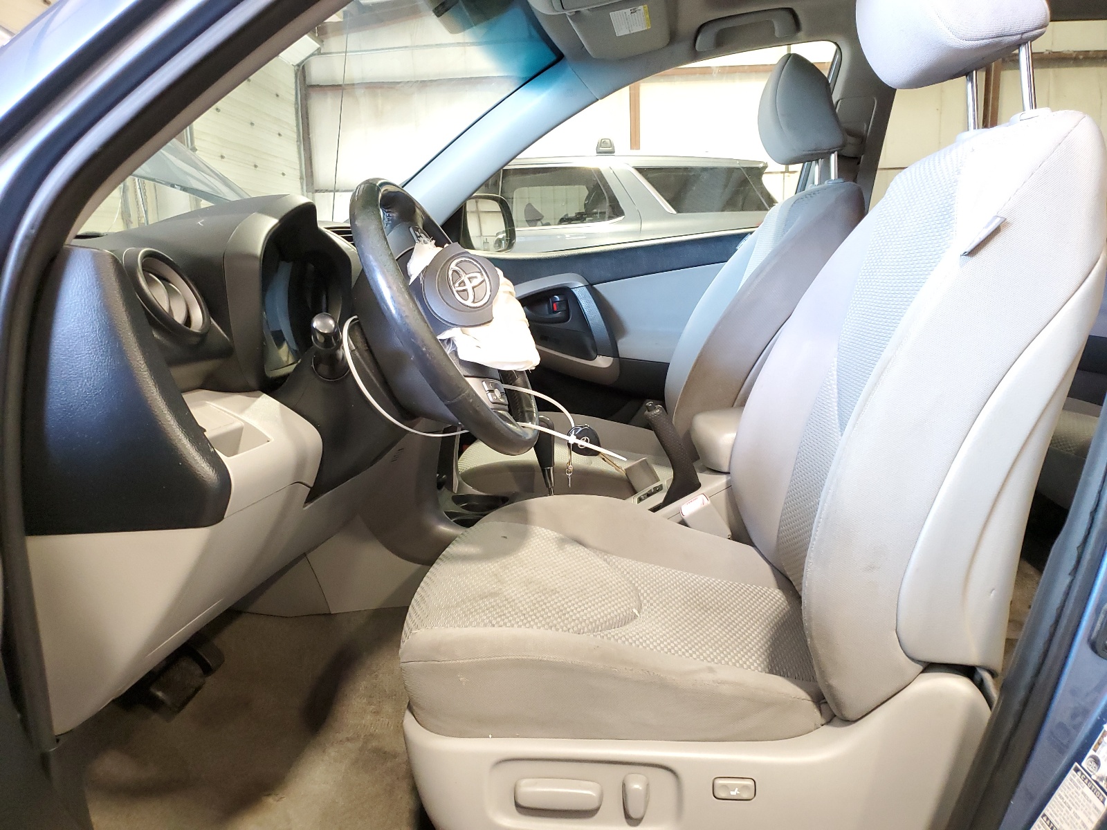 JTMBD31V886078320 2008 Toyota Rav4 Limited