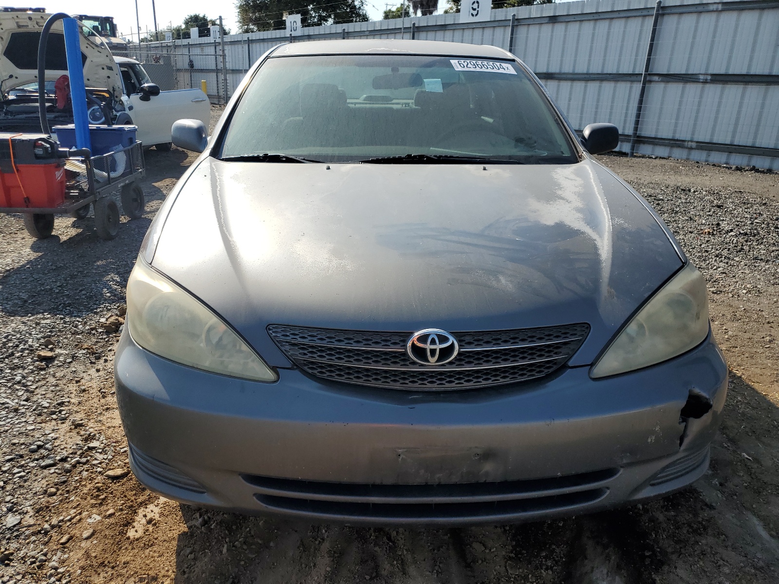 4T1BF32K44U576255 2004 Toyota Camry Le