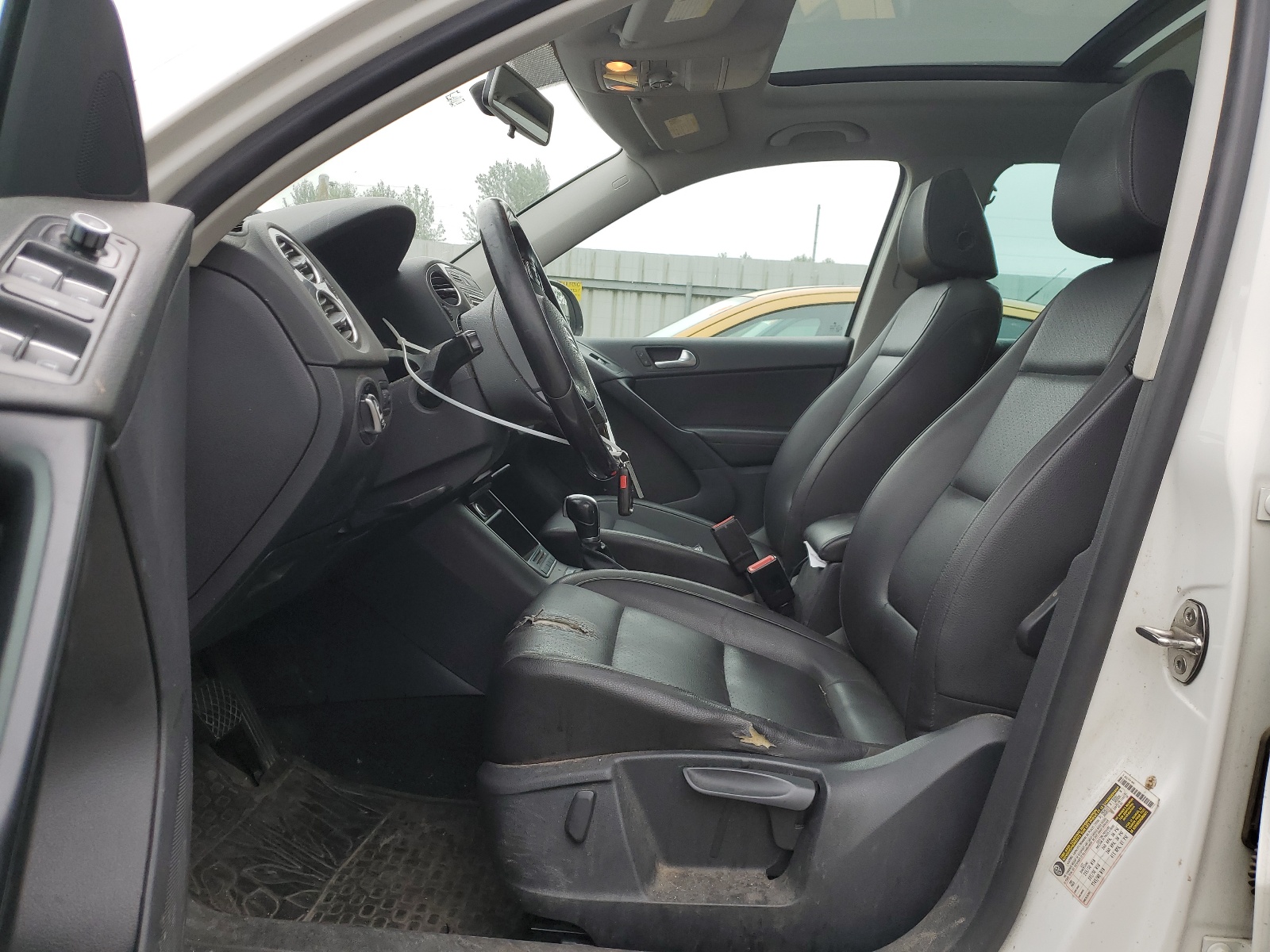 WVGBV3AX2DW076177 2013 Volkswagen Tiguan S