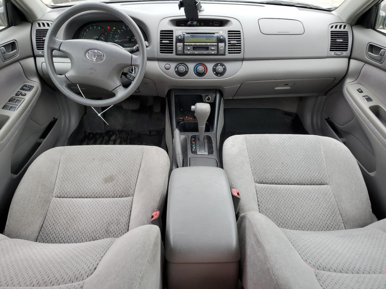 2004 Toyota Camry Le VIN: 4T1BE30K64U913742 Lot: 63591924